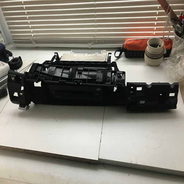 2010-2015 BMW 750xi F01 F02 Dash 6 Disc DVD Player Changer Unit 65129219962 | eBay